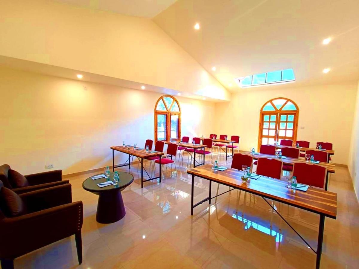 Aamod At Shoghi Luxury Cottage Resort Shimla Exterior foto