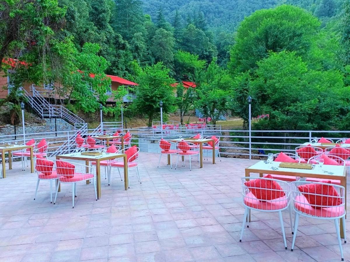 Aamod At Shoghi Luxury Cottage Resort Shimla Exterior foto