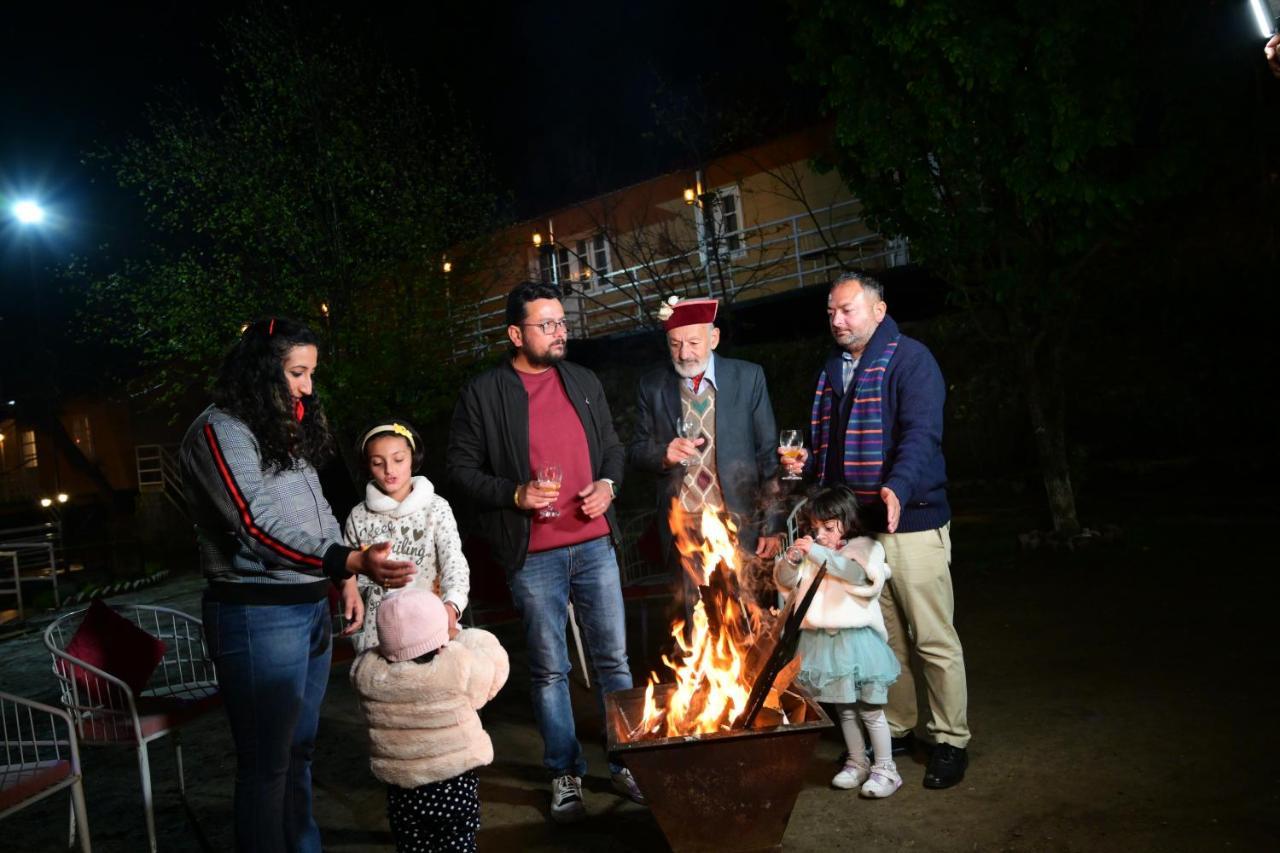 Aamod At Shoghi Luxury Cottage Resort Shimla Exterior foto